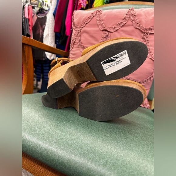 Free People Ladies 41 Brown Suede Wedge Booties - Picture 5 of 5